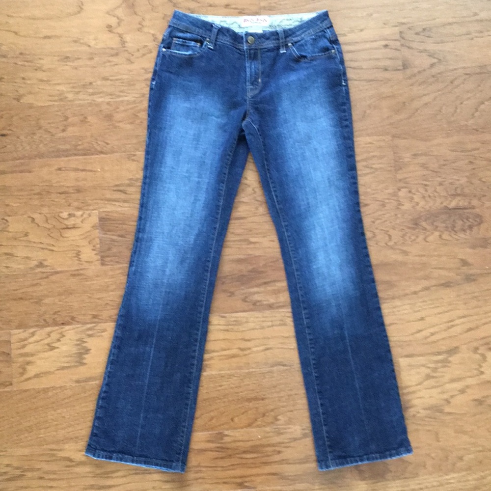 Bisou Bisou blue jeans